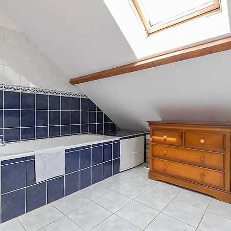 Willa Le Montrachet *