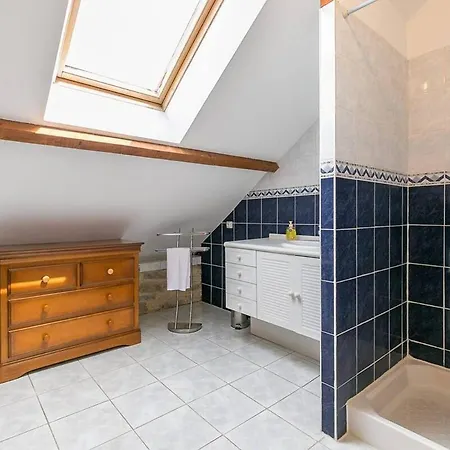La Montrachet Guest house